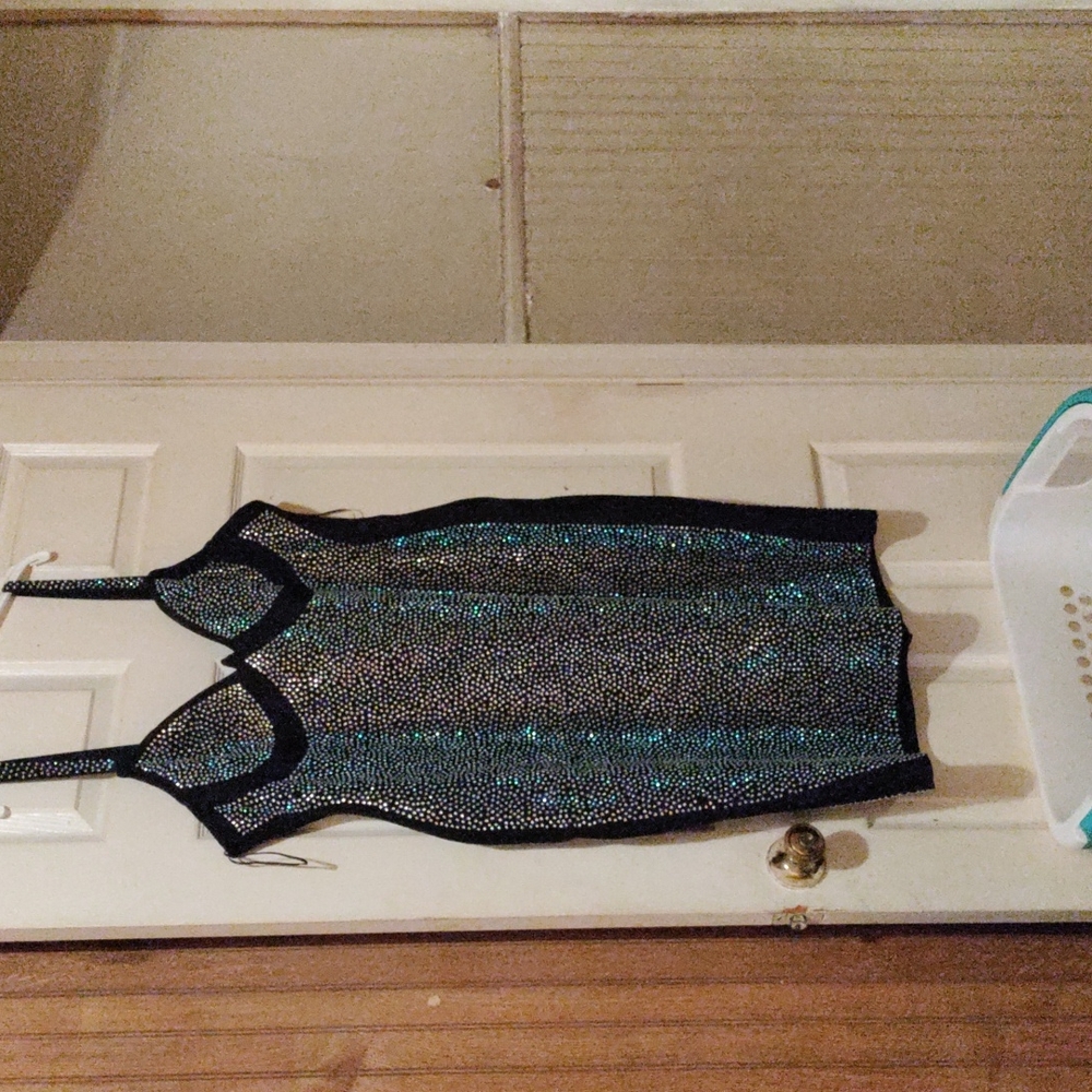 Beautiful black bejeweled detailed bodycon dress